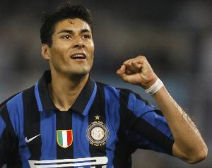 克鲁兹：在凯恩和劳塔罗之间我选后者 国米对尤文的比赛最重要