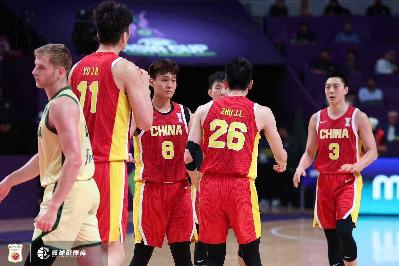 星空体育APP-赵睿：目前的中国男篮离奥运会还有一定的距离 基本功等都需要练