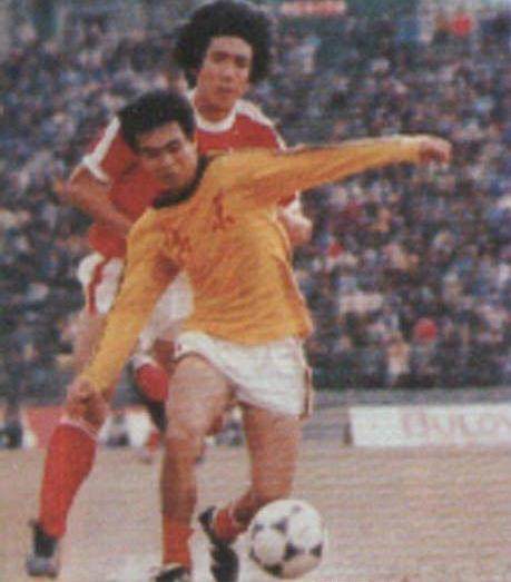 星空体育下载-拒绝颂古非今浅谈“中国传奇”之①：轻松潇洒吴育华